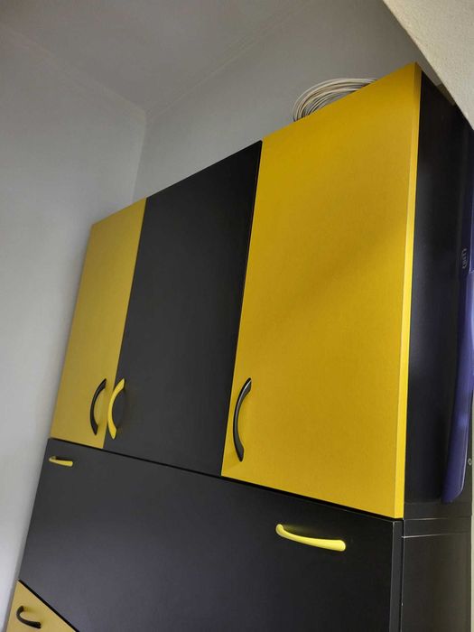 Vand Pantofar + dulap superior