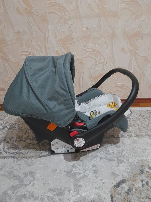 Срочно продаётся новый детский автокресло
