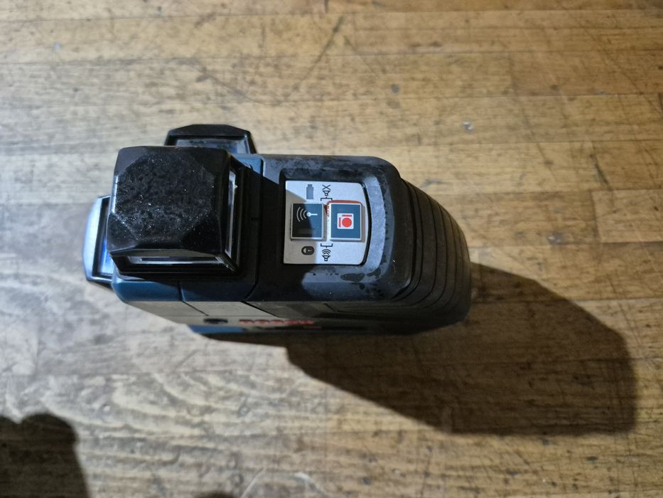 Nivela laser BOSCH GLL 3-80 P