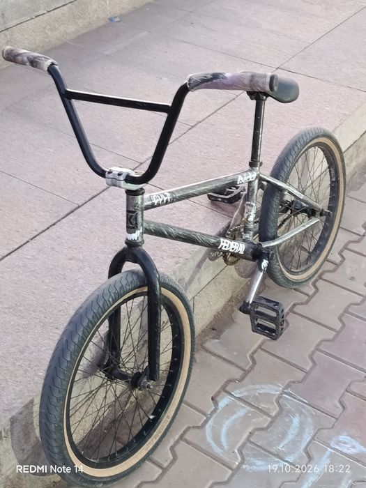 Продам Бмх kink carb