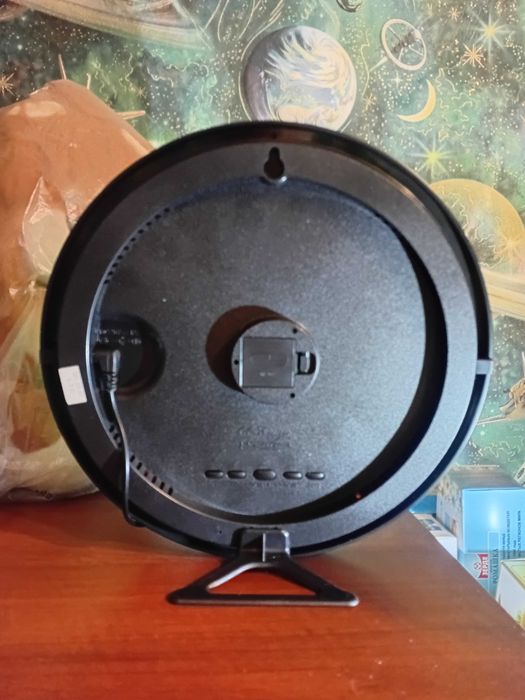 продам большие часы