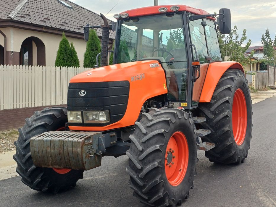 Tractor Kubota m128x, 128 cp, an 2010