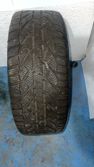 Vand roti VW - 235/40/18