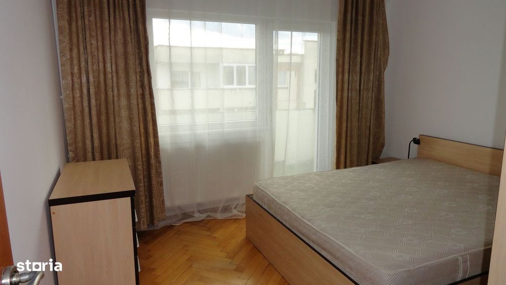 Apartament cu 2 camere decomandate strada Muncitorilor