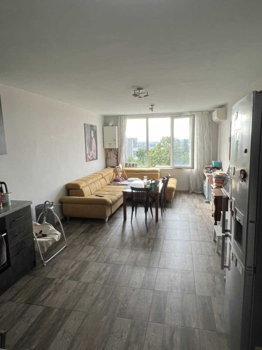 Продава се Двустаен апартамент в Плевен, Широк център - 77 кв.м за 1429 €/кв.м - Снимка #1