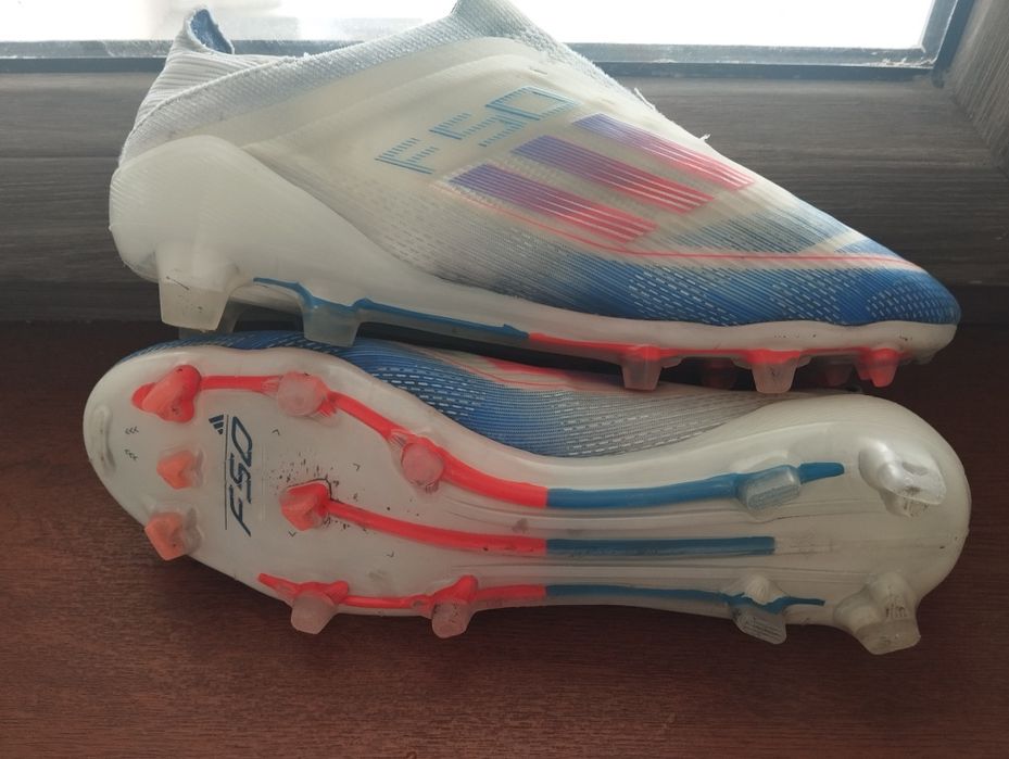 Бутсы adidas f50 синие-белые 42размер