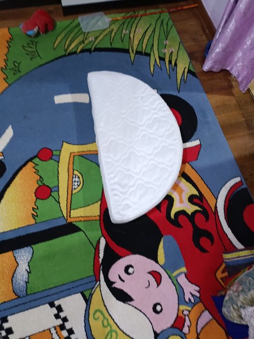 Манеж для детей с матрасом