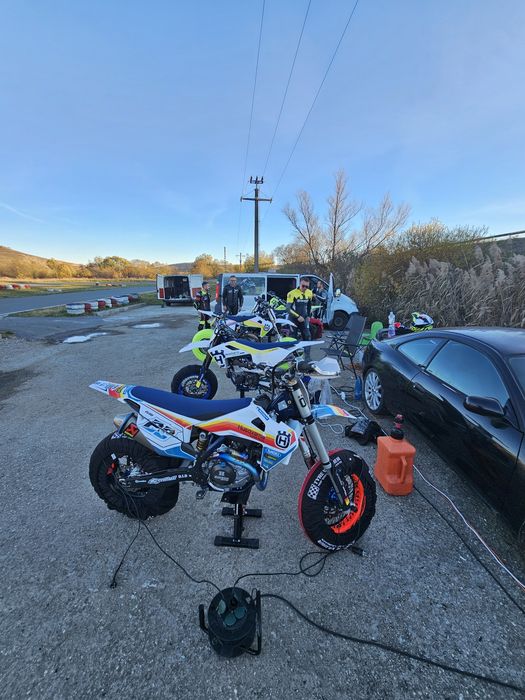 Husqvarna fs450 supermoto