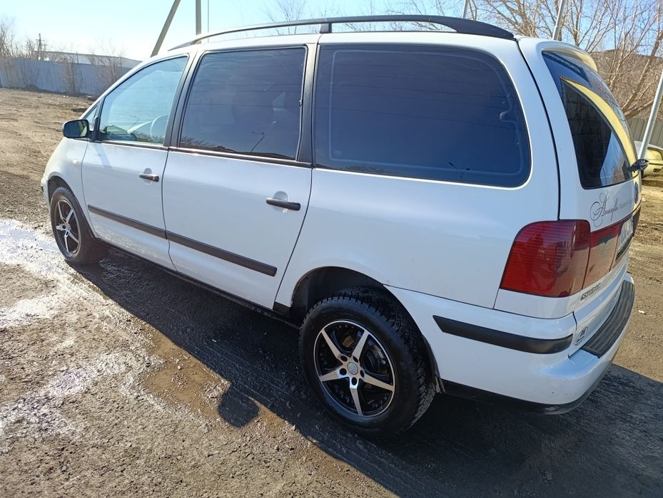 Продам VW Шаран 2001г.в.