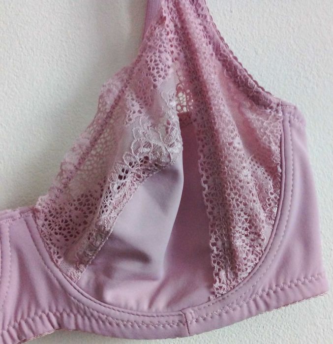 Нов розов сутиен 85С