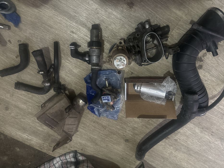 стартер, дросель, холодный датчик пассат б3, коллектор