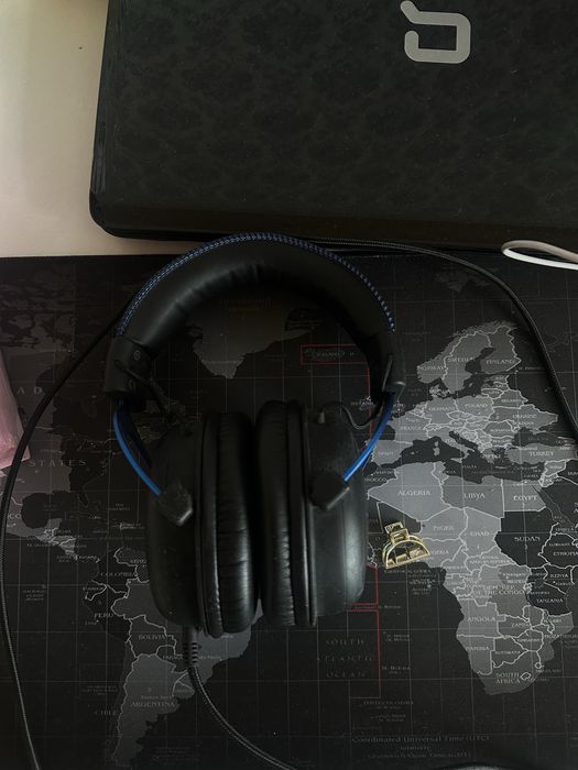 Наушники hyperx