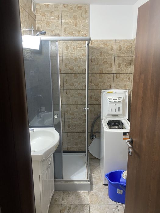 Dau in chirire garsoniera Burdea