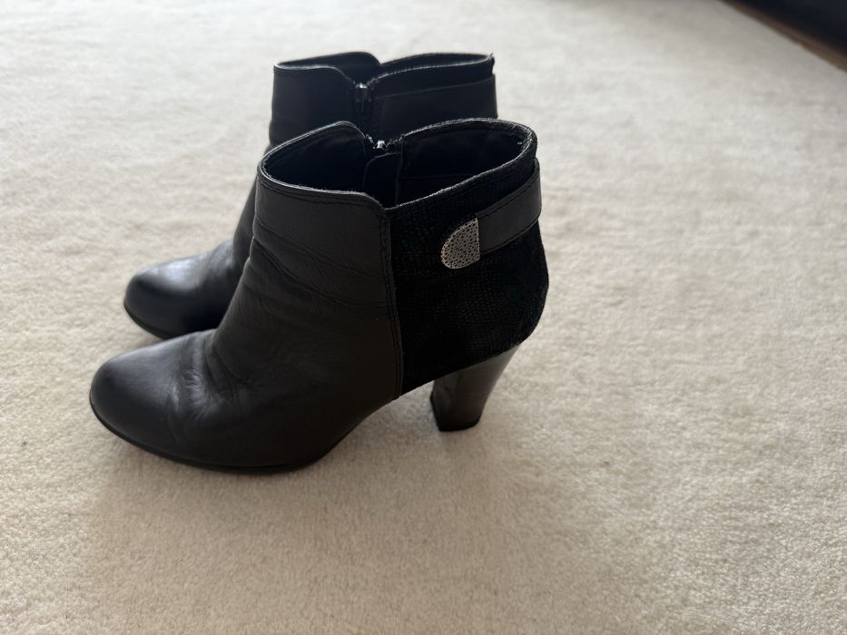 Botine damă negre din piele naturală, Mărime: 38