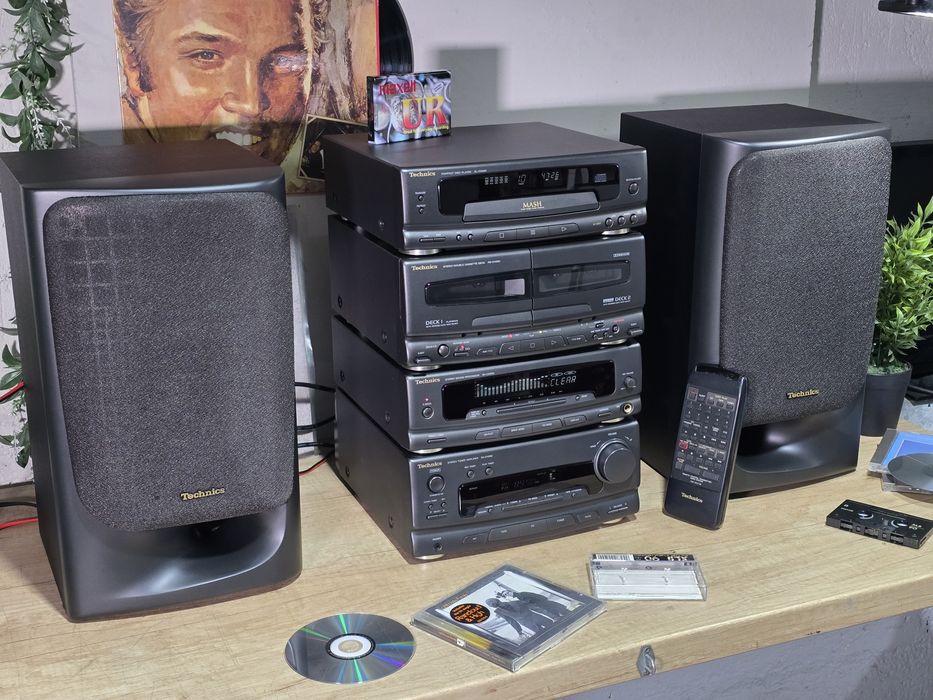 Linie audio TECHNICS CH-550, cd-player, procesor, receiver, deck, boxe