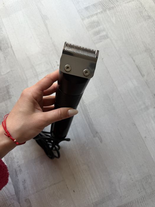 Aparat de tuns părul și barba BaByliss E756E