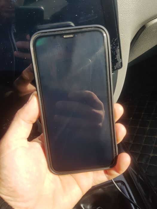 Iphone xr 13 pro  korpis qoyilgan