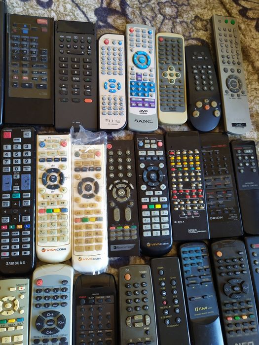 Дистанционни за DVD TV audiо