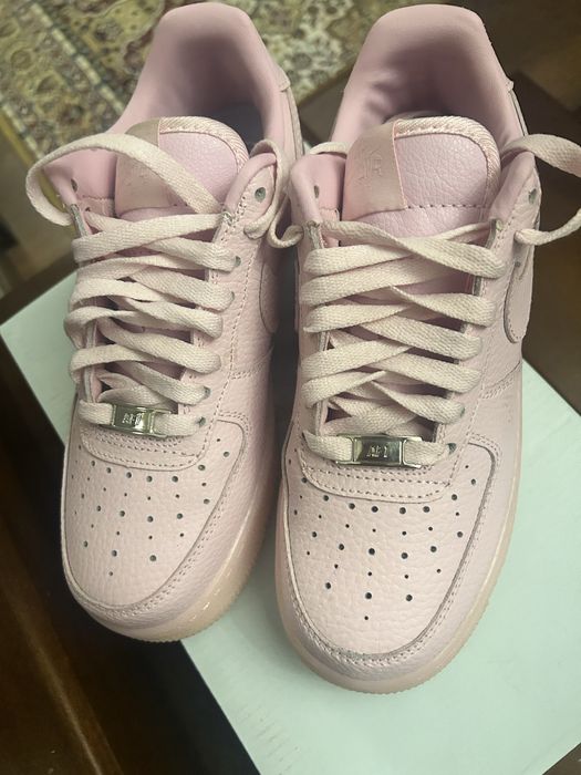 кроссовки nike nocta pink