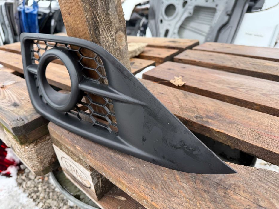 Решетка Honda CR-V