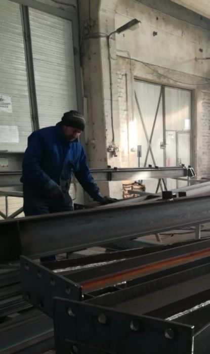 Vând structura metalica 35x12x5