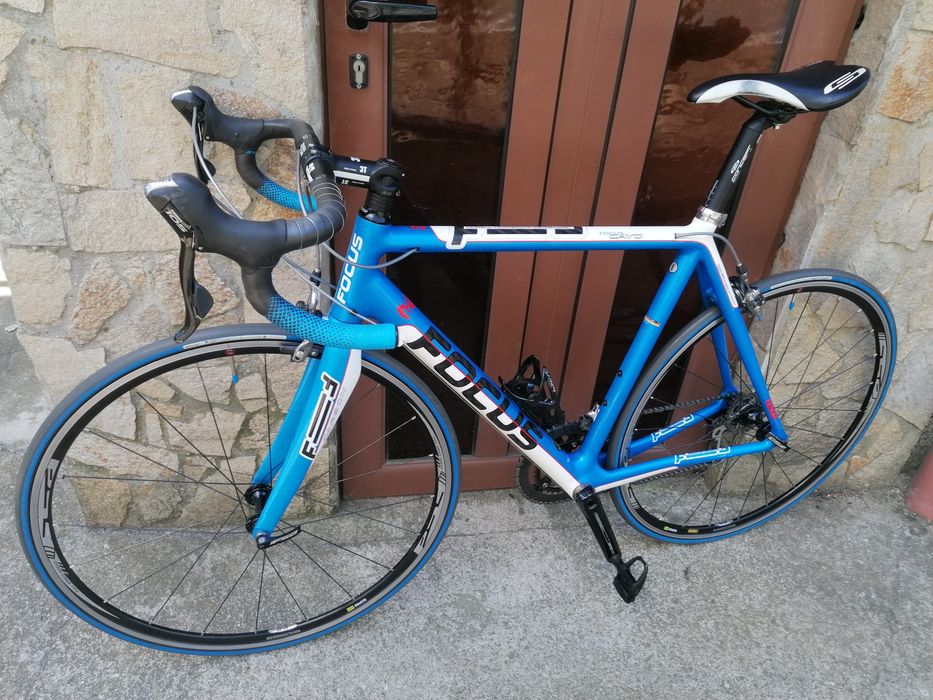 Шосеен FOCUS  Carbon, 2*10 Shimano 105