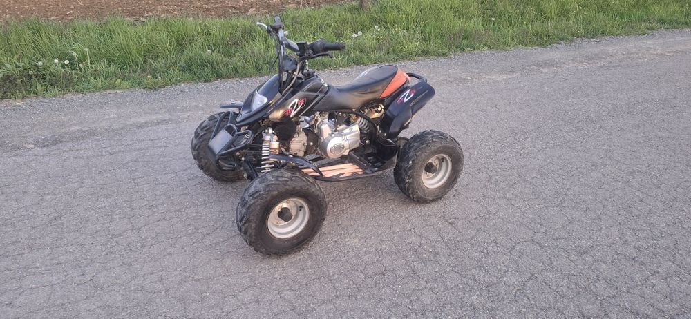 Vand atv 125cc aproape nou