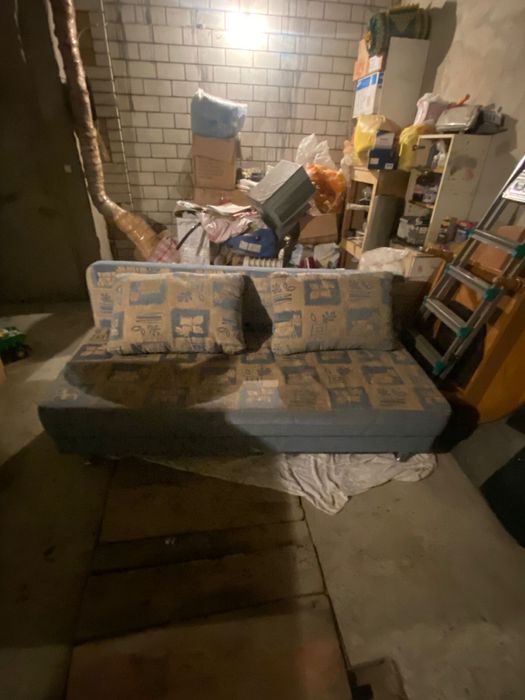 Продам диванннннн