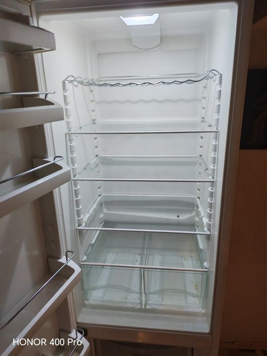 Хладилник с фризер Liebherr