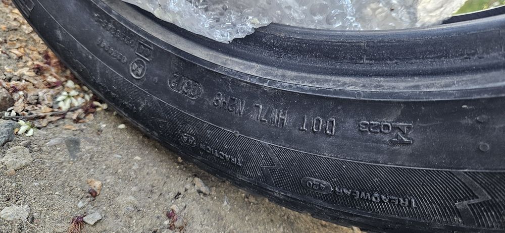 Шина Continental 295/40 r21