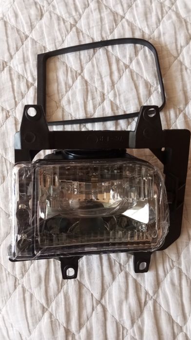 Халоген за BMW e30. Нов.