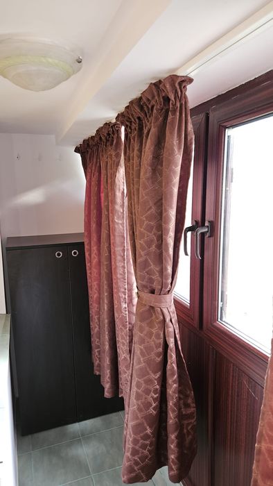 Închiriez apartament 2 camere ULTRACENTRAL