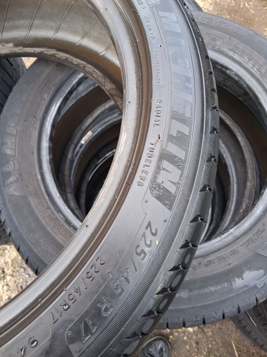 225 45 17  летни 4броя дот 2022г