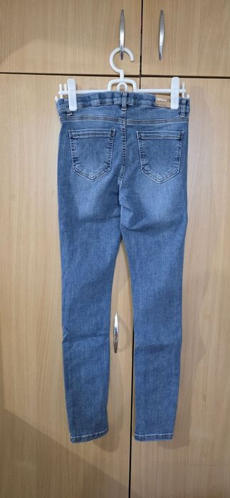 Blugi damă noi x 53 buc