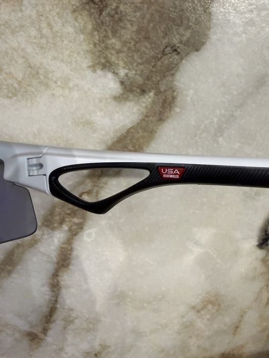 Очила Oakley Sphaera Strike Matte White PRIZM Sapphire
