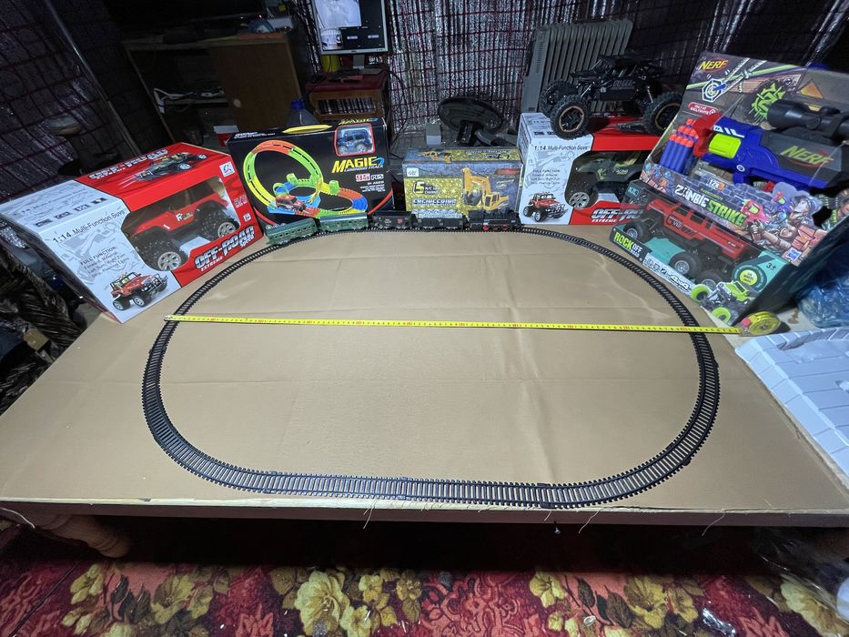 Поезд oyinchoq игрушки 5та вагонли йуради 1 метрли релысах