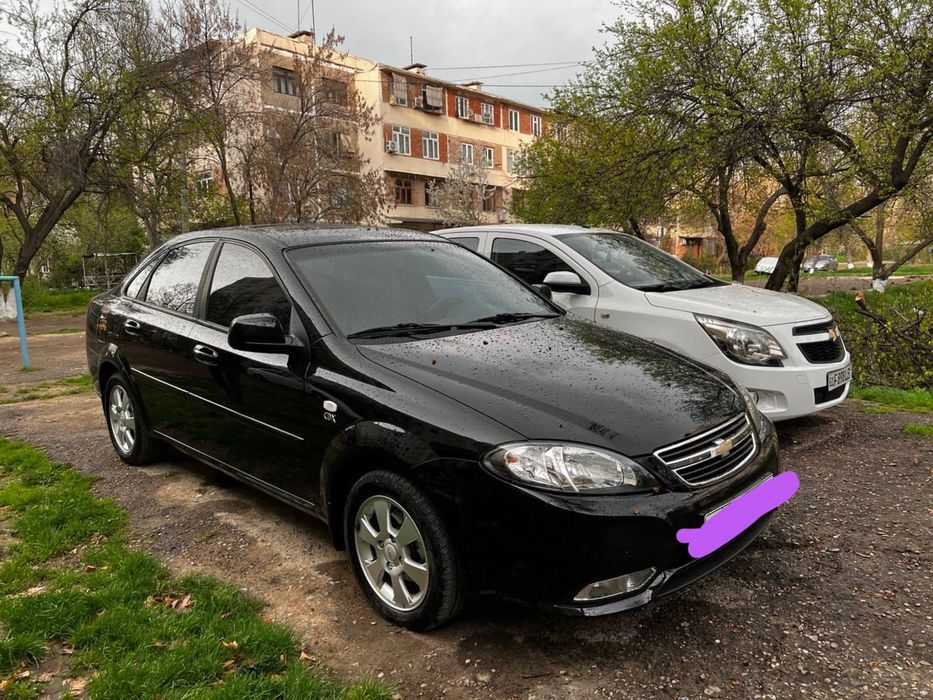 Продаётся джентра чёрного цвета 2022