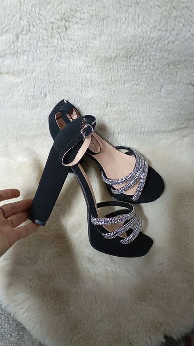 Sandale dama mărimi de la 36 la 41