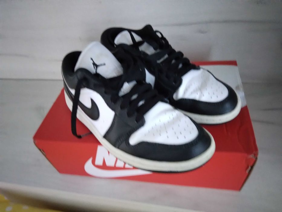 Nike air JORDАN- дамски модел-100лв.размер 40.5