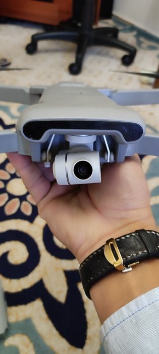 Продам дрон Fimi x8