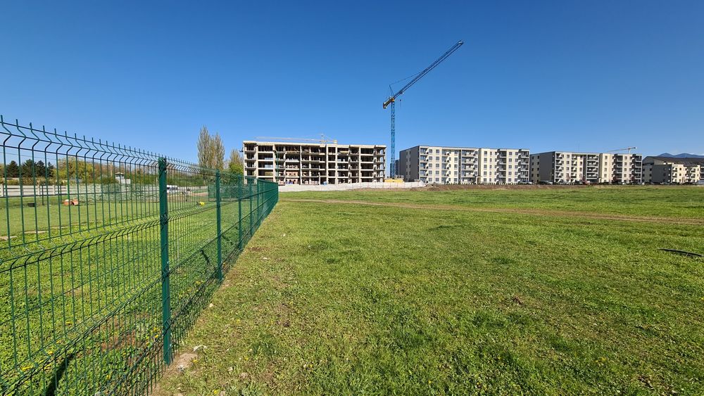 Teren de vanzare in Tractorul 740m²