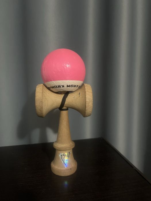 Kendama krom pop