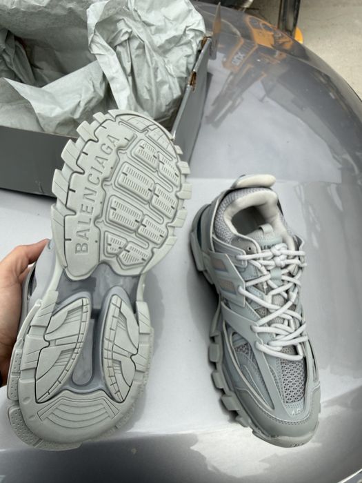 Balenciaga Track Gri
