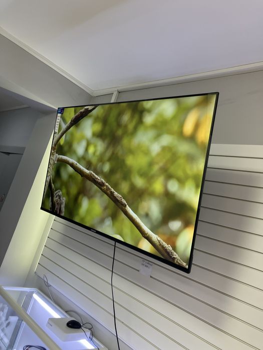 Телевизор Smart TV по низким ценам / Кранштейн + доставка бесплатно