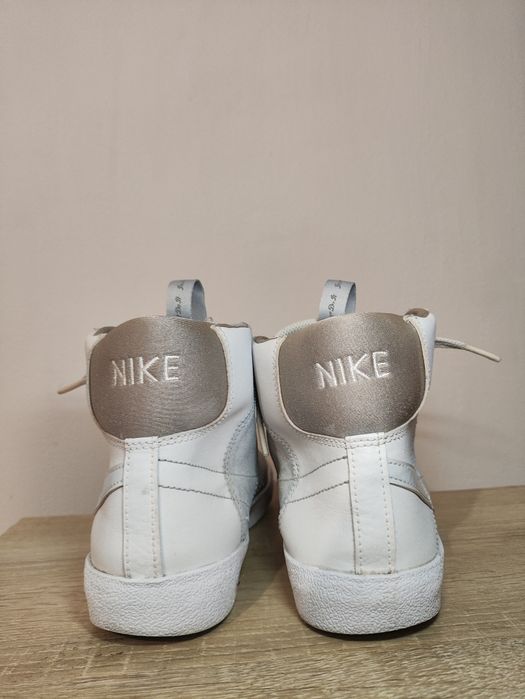 Nike Blazer Mid 77 39