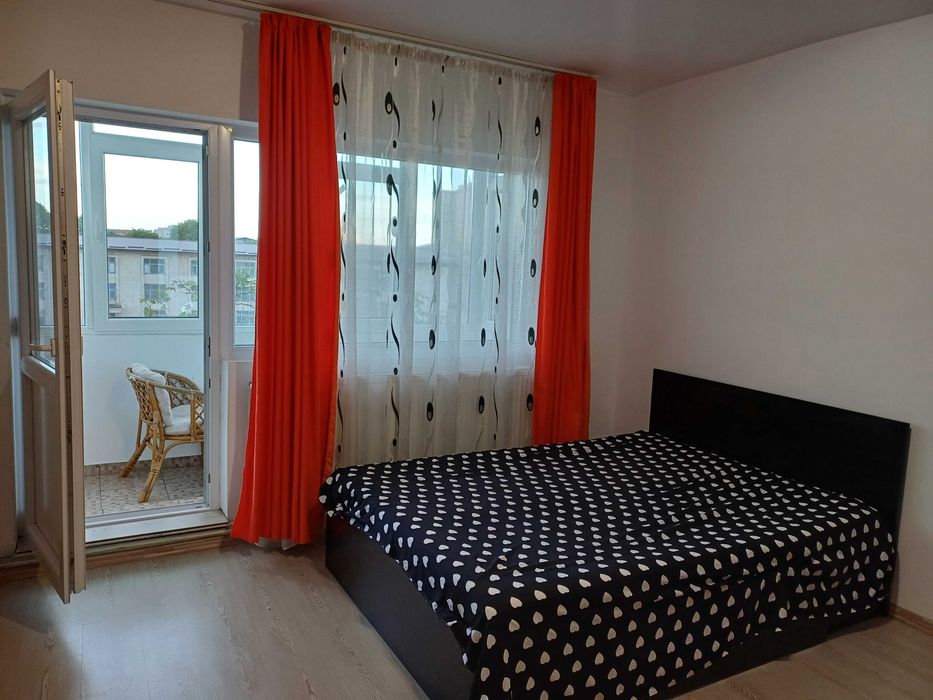 Garsonieră decomandată cf1