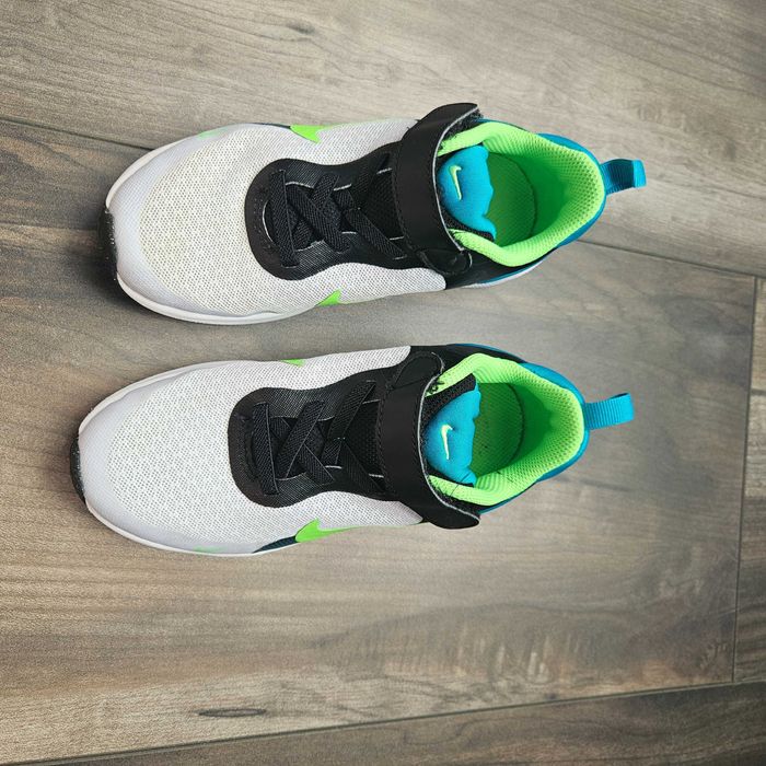 Маратонки Nike 28.5 номер