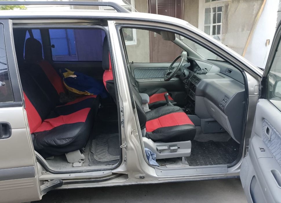 Mitsubishi space runner