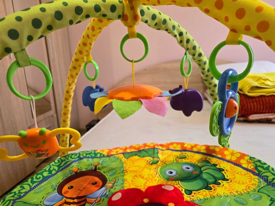 Активна гимнастика за бебе