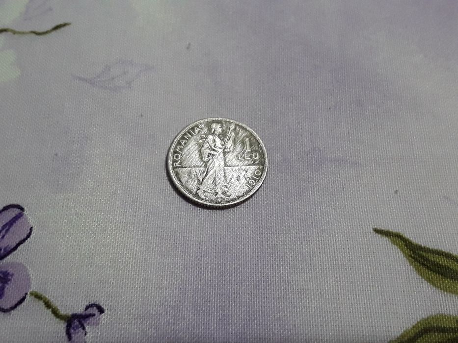 Vând Monedă Veche  de 1 Leu din 1910